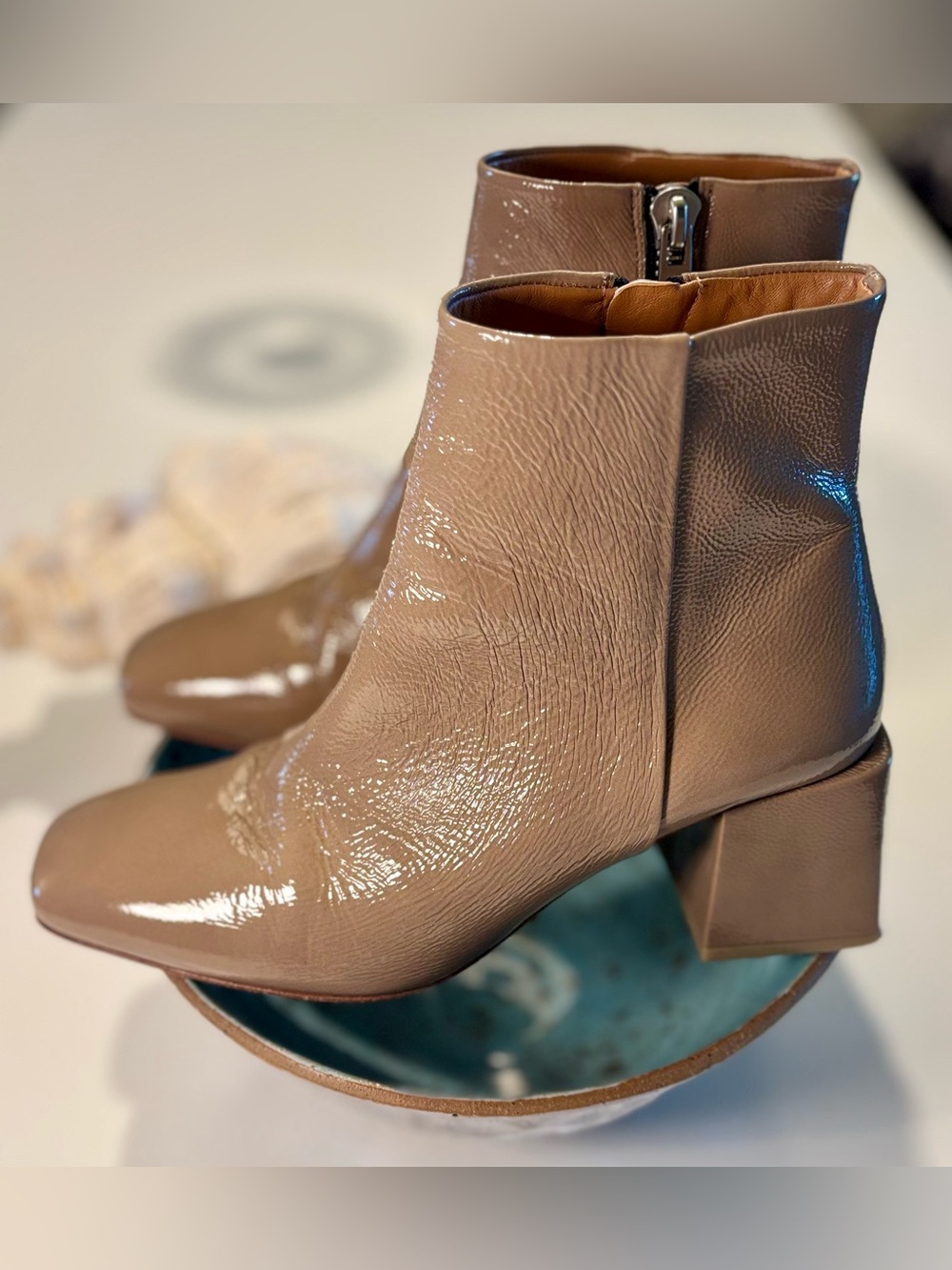 LoQ Taupe Leather Square‑Toe Boots | Size 40